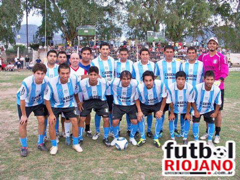 F�tbol solidario cumpli� para recaudar juguetes