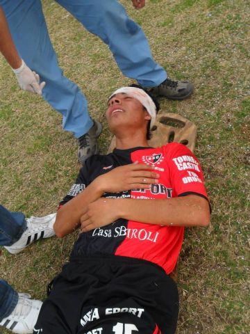 El cl�sico estaba 1-1 y se suspendi� 