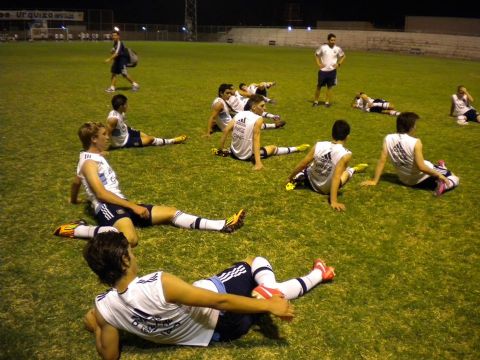  Seleccin Sub-17 de AFA enfrenta a Independiente 