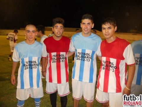 El f�tbol solidario dijo presente en �Vargas�