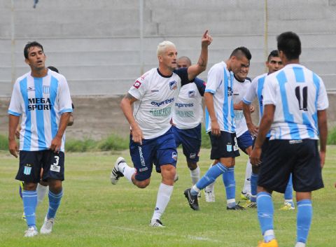 Tesorieri se descuid� en el final y lo pag� caro