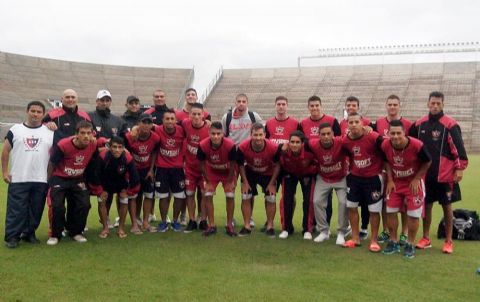 Andino intentar� hacer historia ante Defensa 