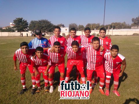 Estudiantes no debi� sufrir tanto ante el �rojo�